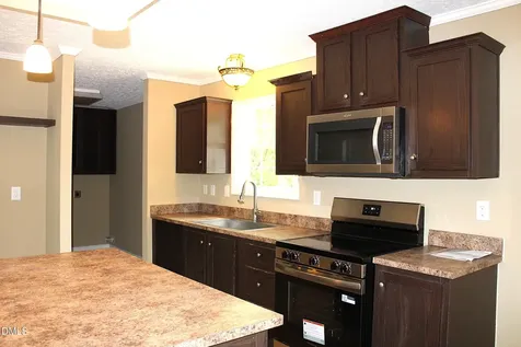 1819 Brier Lane Graham NC 27253