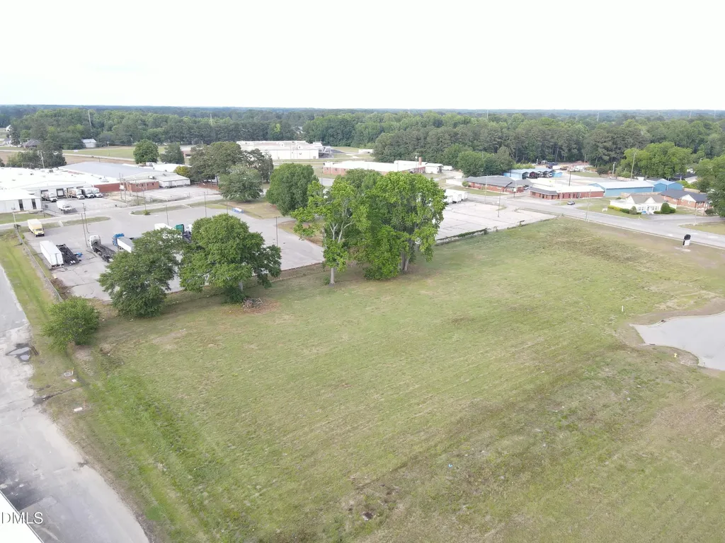 3 Four Oaks Place Dunn NC 28334