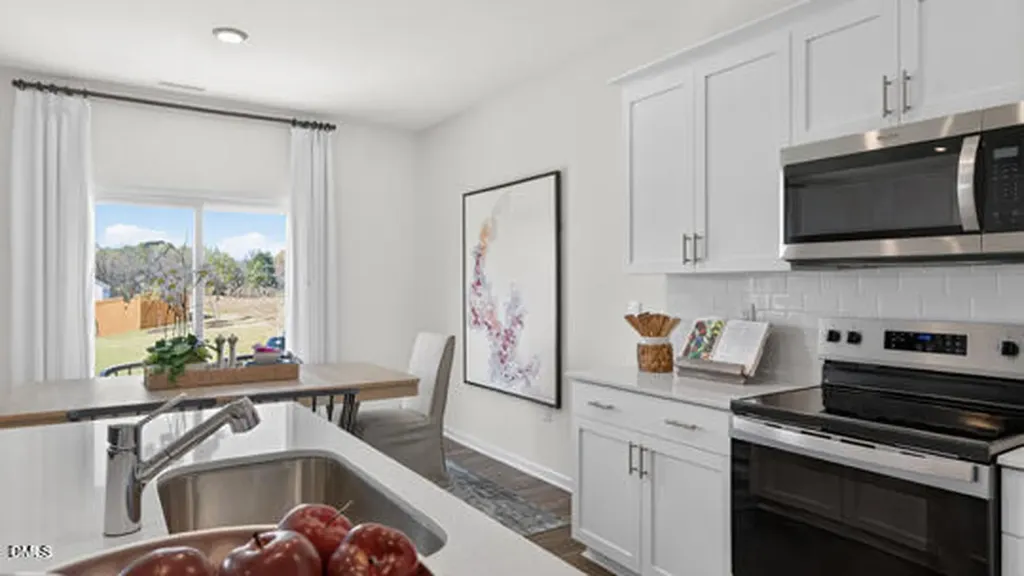 386 Rusling Leaf Drive Fuquay Varina NC 27526