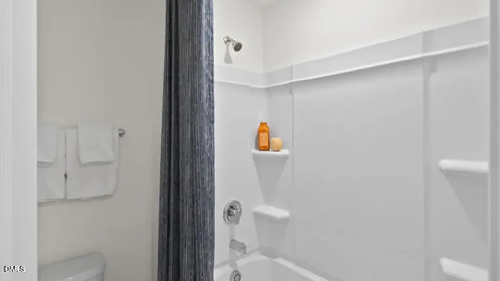 386 Rusling Leaf Drive Fuquay Varina NC 27526