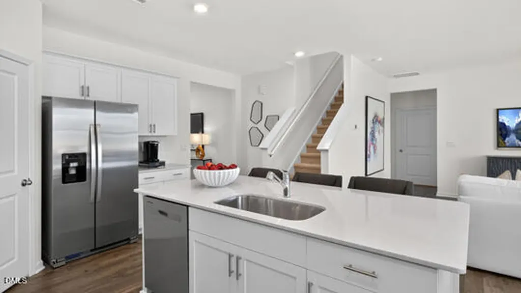 386 Rusling Leaf Drive Fuquay Varina NC 27526