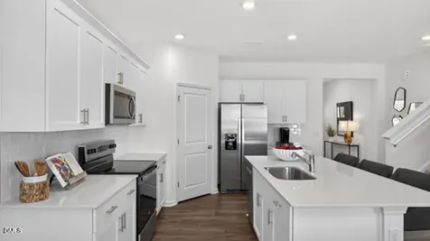 386 Rusling Leaf Drive Fuquay Varina NC 27526