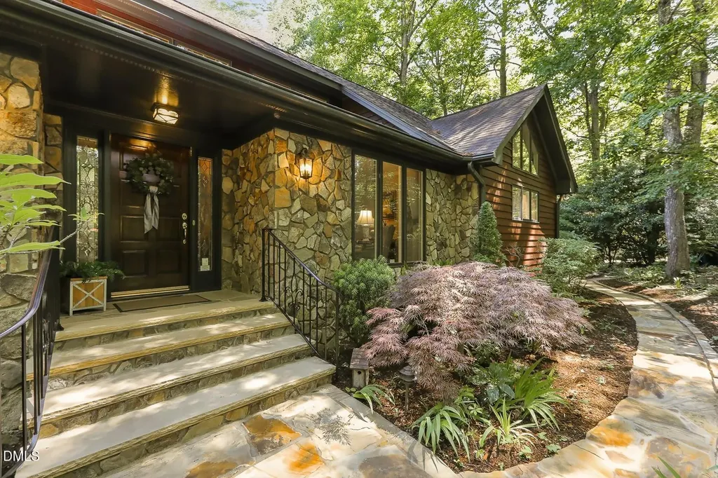 8208 Aberloch Court Raleigh NC 27606