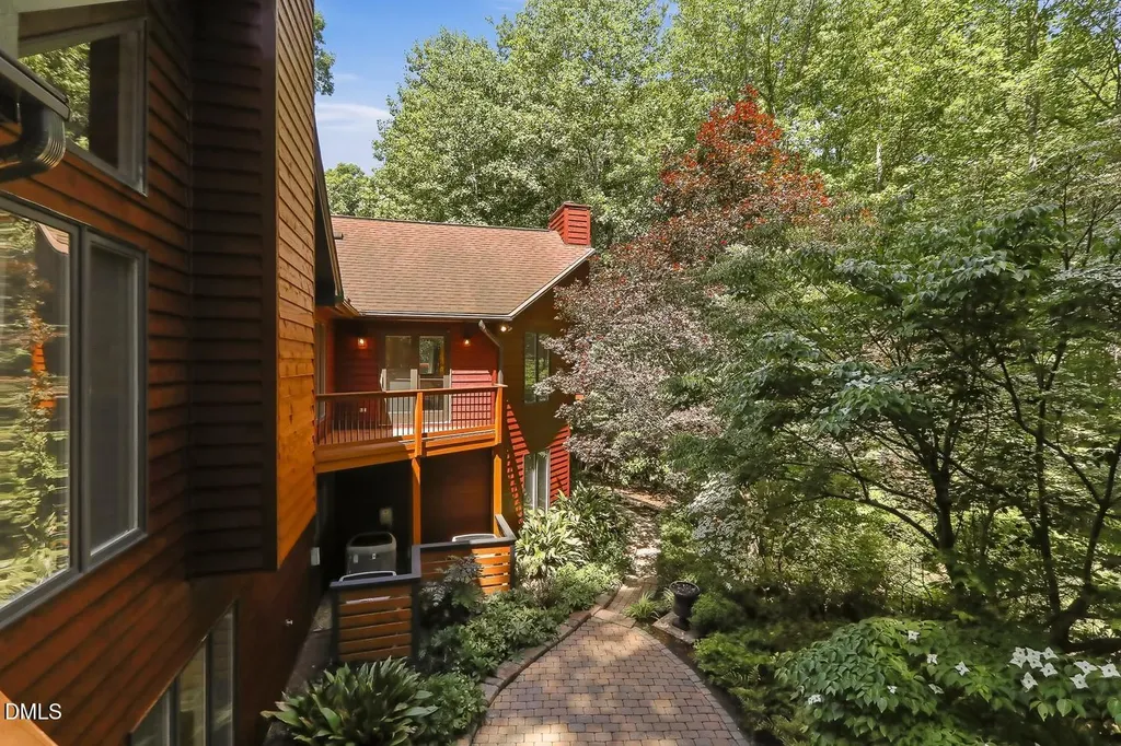 8208 Aberloch Court Raleigh NC 27606