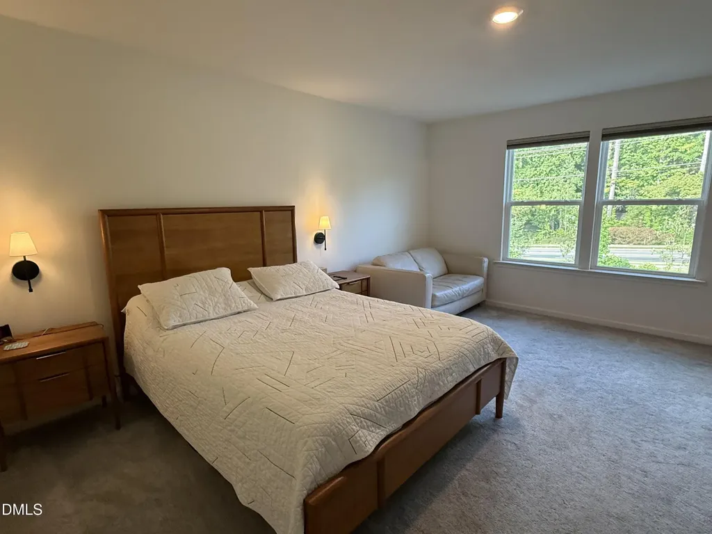 111 Golden Gate Lane Chapel Hill NC 27516