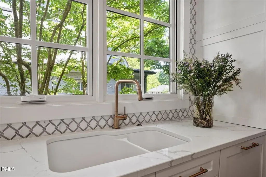 2605 Lochmore Drive Raleigh NC 27608