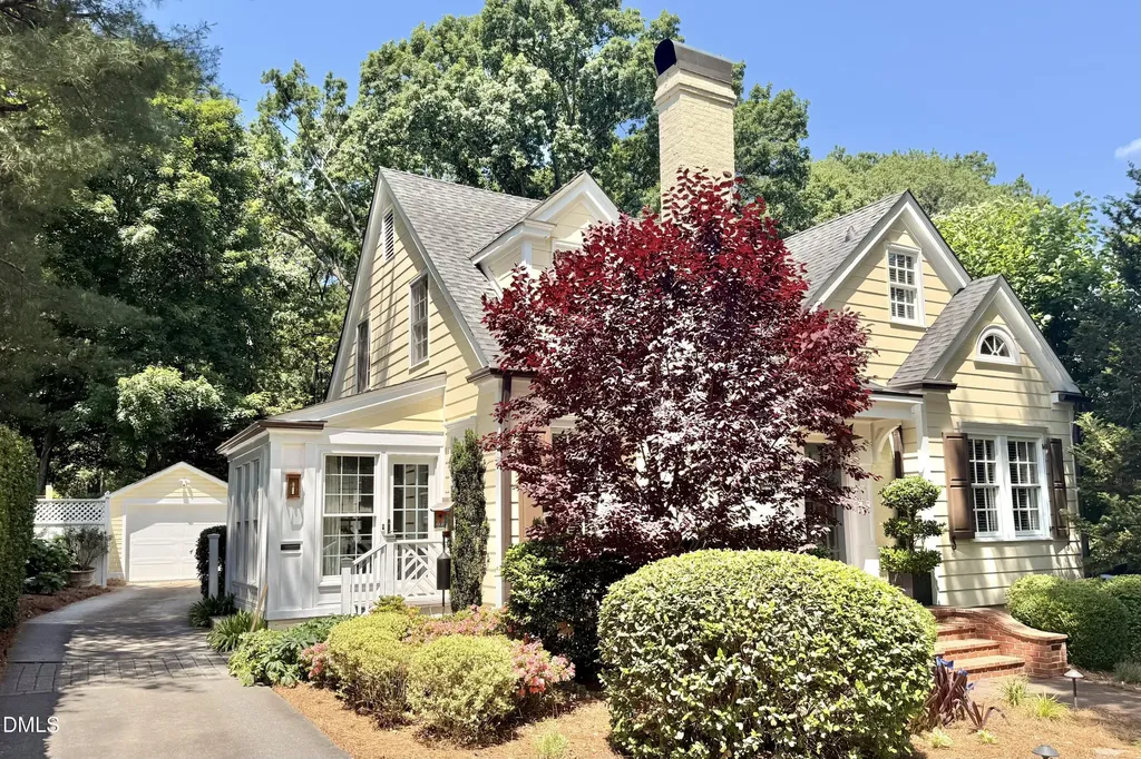 2605 Lochmore Drive Raleigh NC 27608
