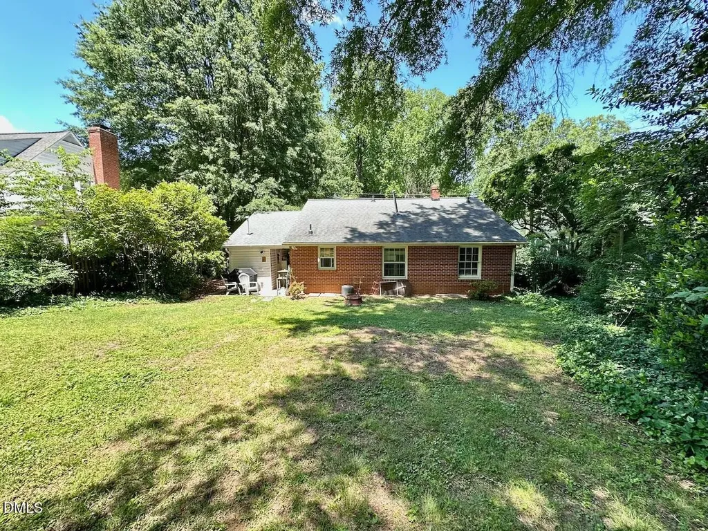 2813 Barmettler Street Raleigh NC 27607