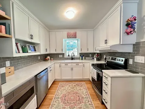 2813 Barmettler Street Raleigh NC 27607
