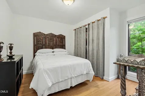 44 Benchmark Pittsboro NC 27312