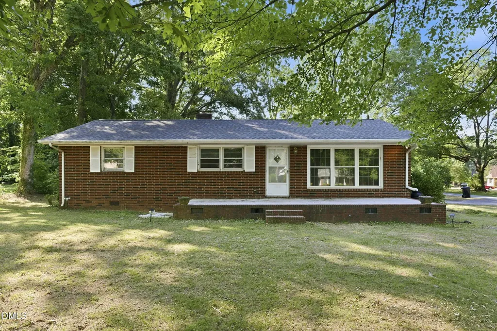 2638 Catherine Drive Burlington NC 27215
