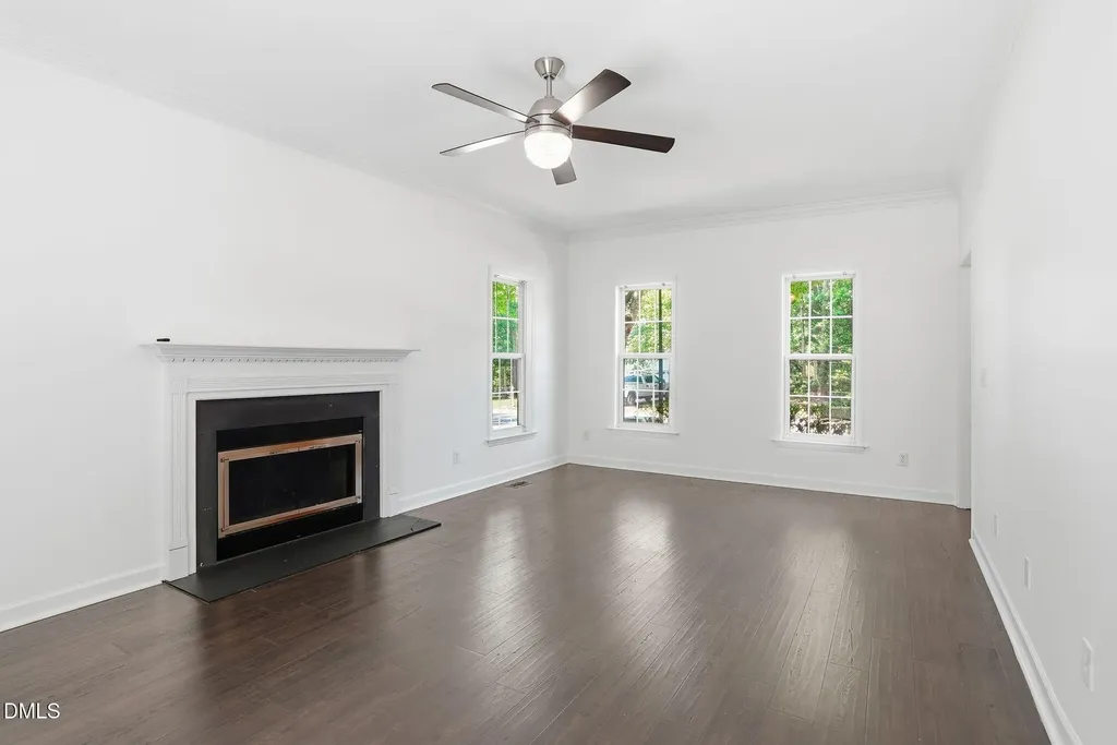 3612 Dewing Drive Raleigh NC 27616