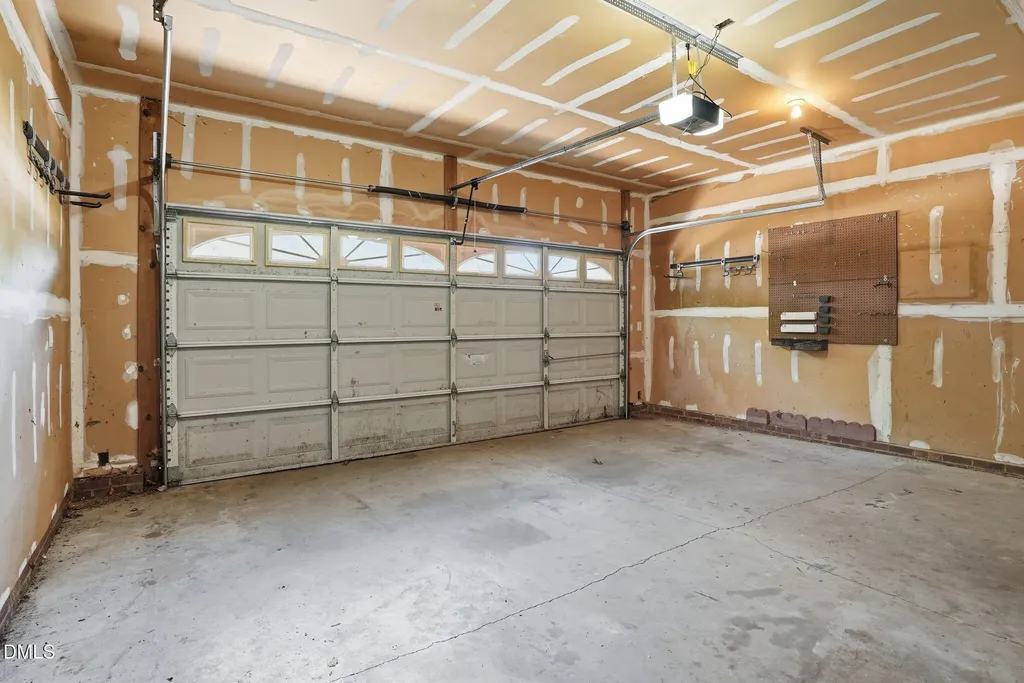 3612 Dewing Drive Raleigh NC 27616