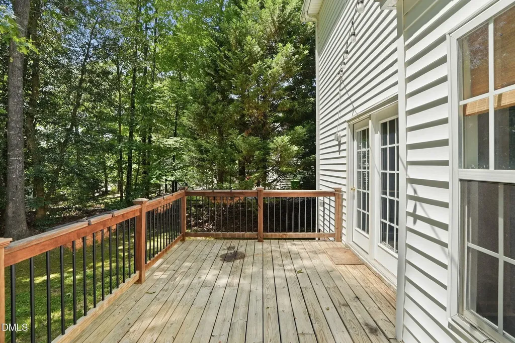 3612 Dewing Drive Raleigh NC 27616