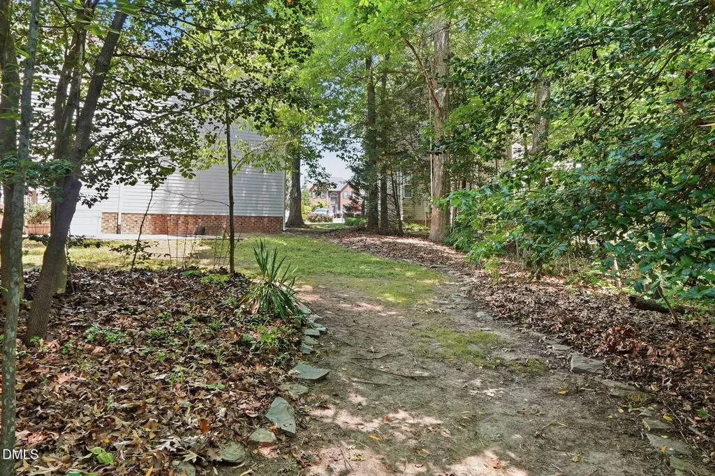 3612 Dewing Drive Raleigh NC 27616