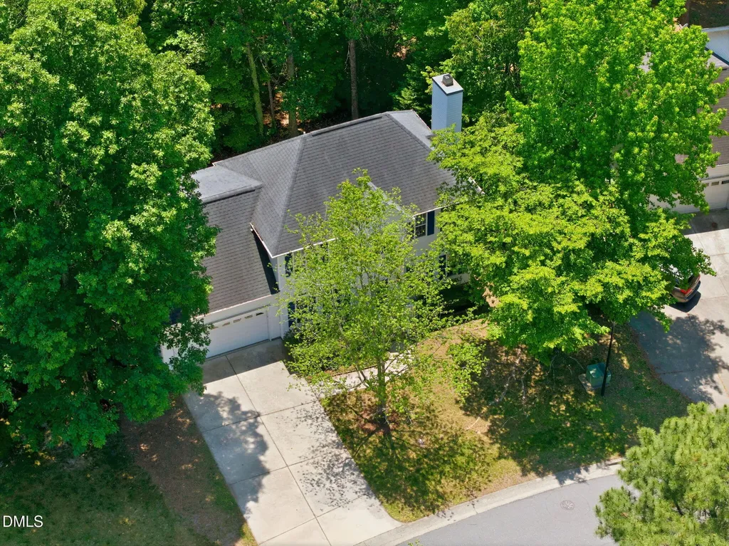 3612 Dewing Drive Raleigh NC 27616