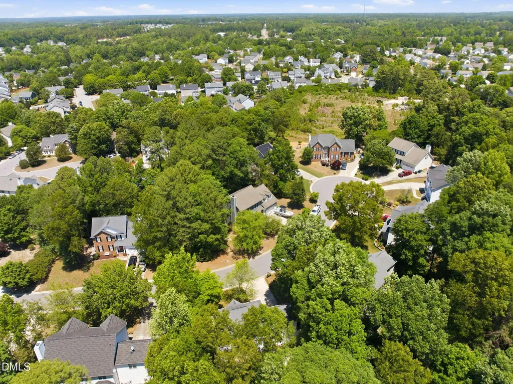 3612 Dewing Drive Raleigh NC 27616