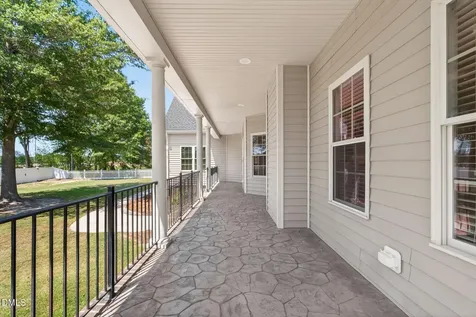 514 S Lincoln Street Benson NC 27504