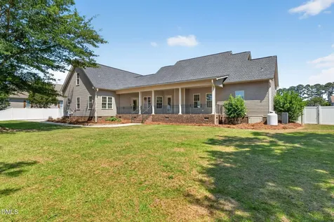 514 S Lincoln Street Benson NC 27504