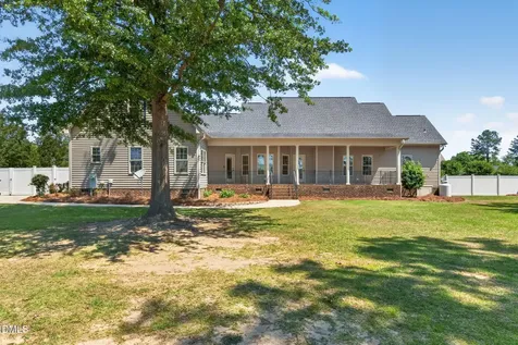 514 S Lincoln Street Benson NC 27504