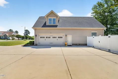 514 S Lincoln Street Benson NC 27504