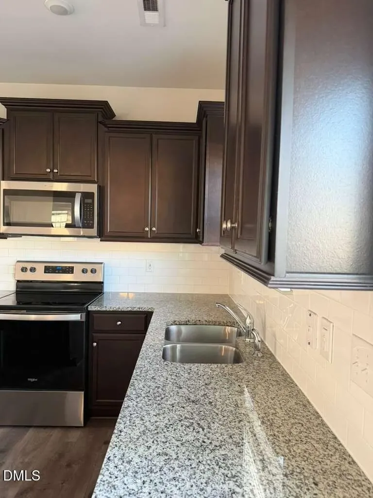 110 Prairie Street Clayton NC 27527