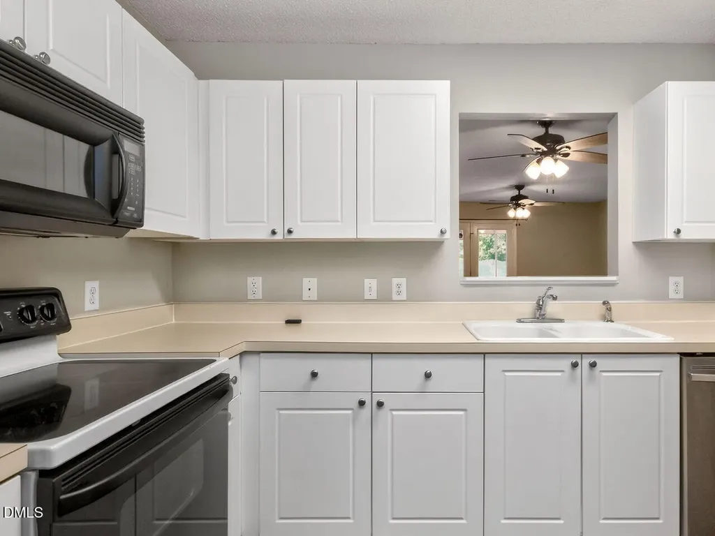 5706 Osprey Cove Drive Raleigh NC 27604
