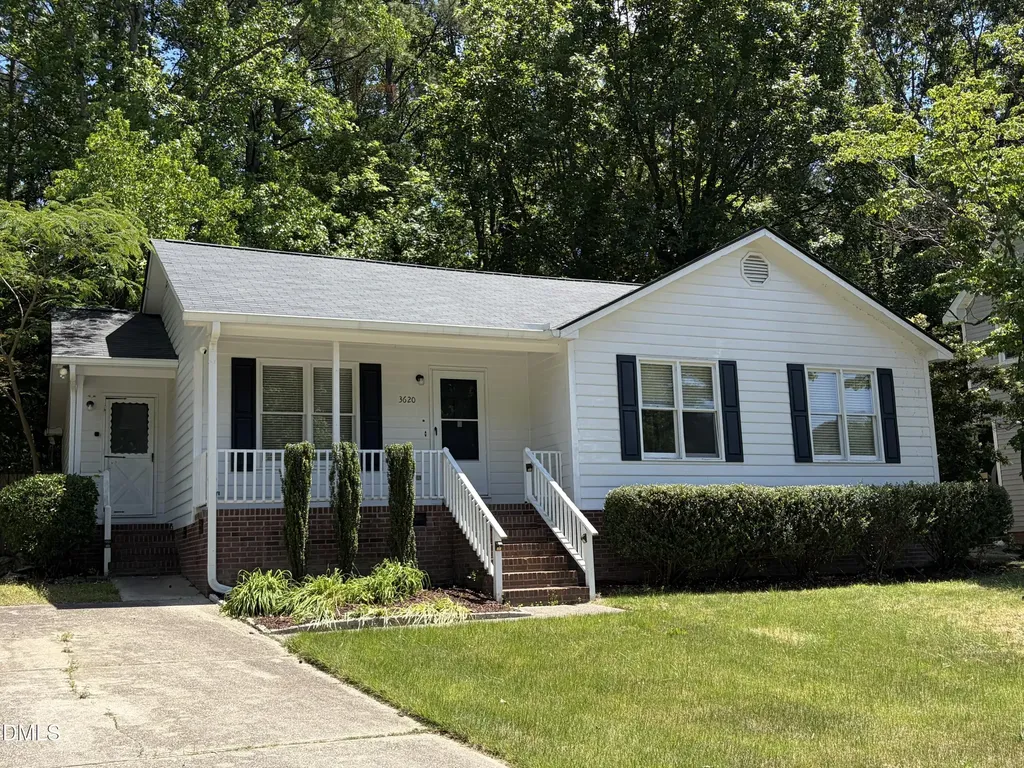 3620 Iron Sight Court Raleigh NC 27616