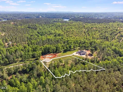 2262 Columbia Ridge Connelly Springs NC 28612