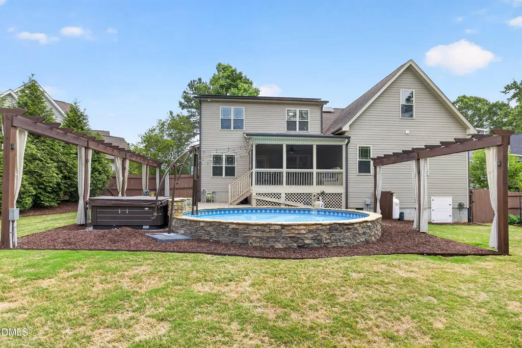134 Chippenham Court Clayton NC 27520