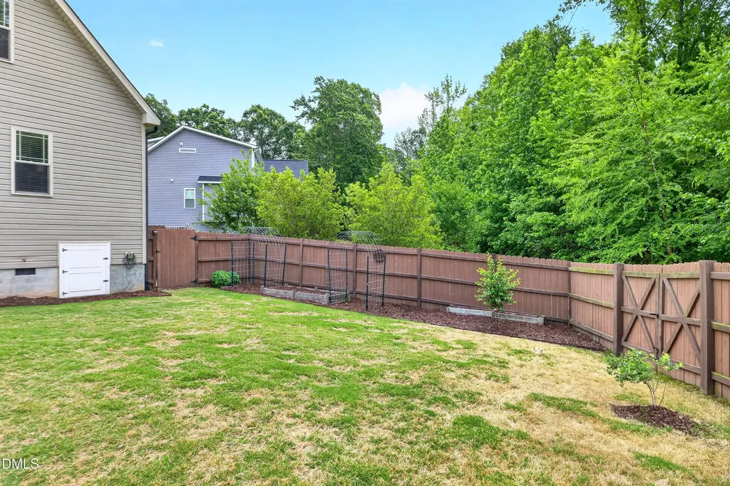 134 Chippenham Court Clayton NC 27520