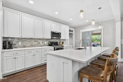 134 Chippenham Court Clayton NC 27520