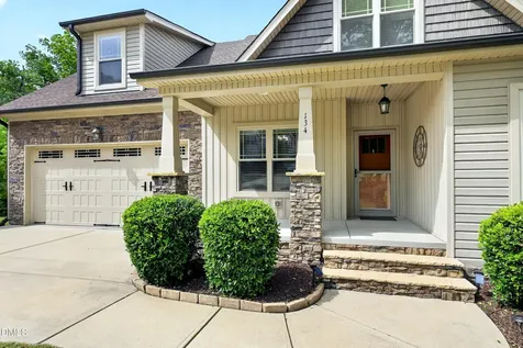 134 Chippenham Court Clayton NC 27520