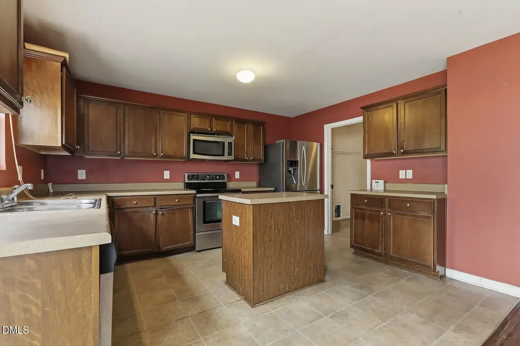 3723 Charleston Park Drive Raleigh NC 27604