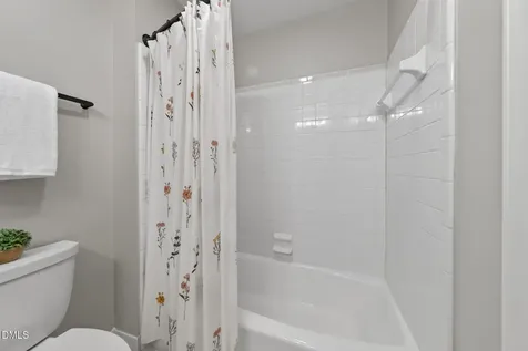 102 Tenbury Wells Drive Cary NC 27518