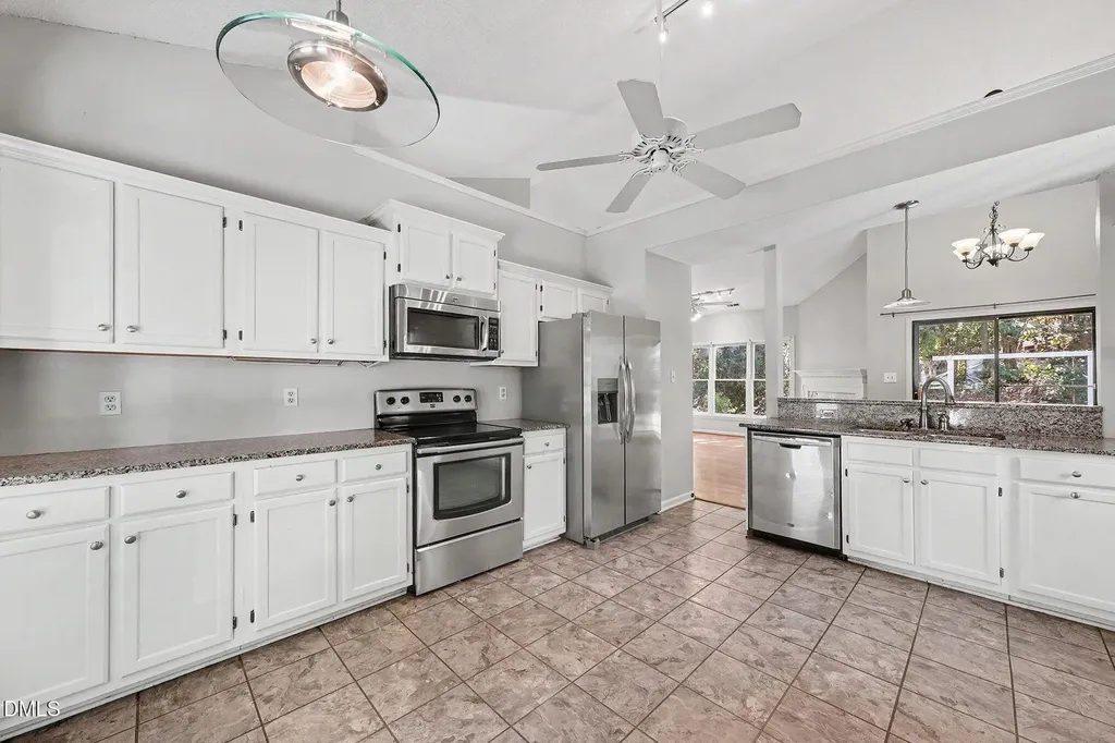 12104 Queensbridge Court Raleigh NC 27613