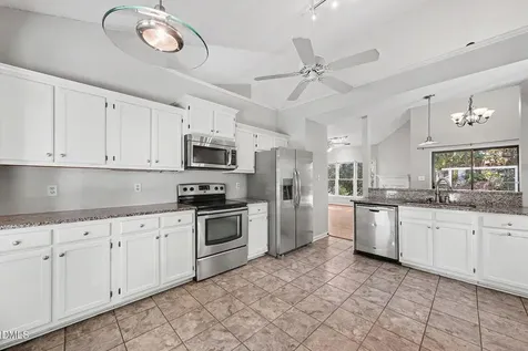 12104 Queensbridge Court Raleigh NC 27613