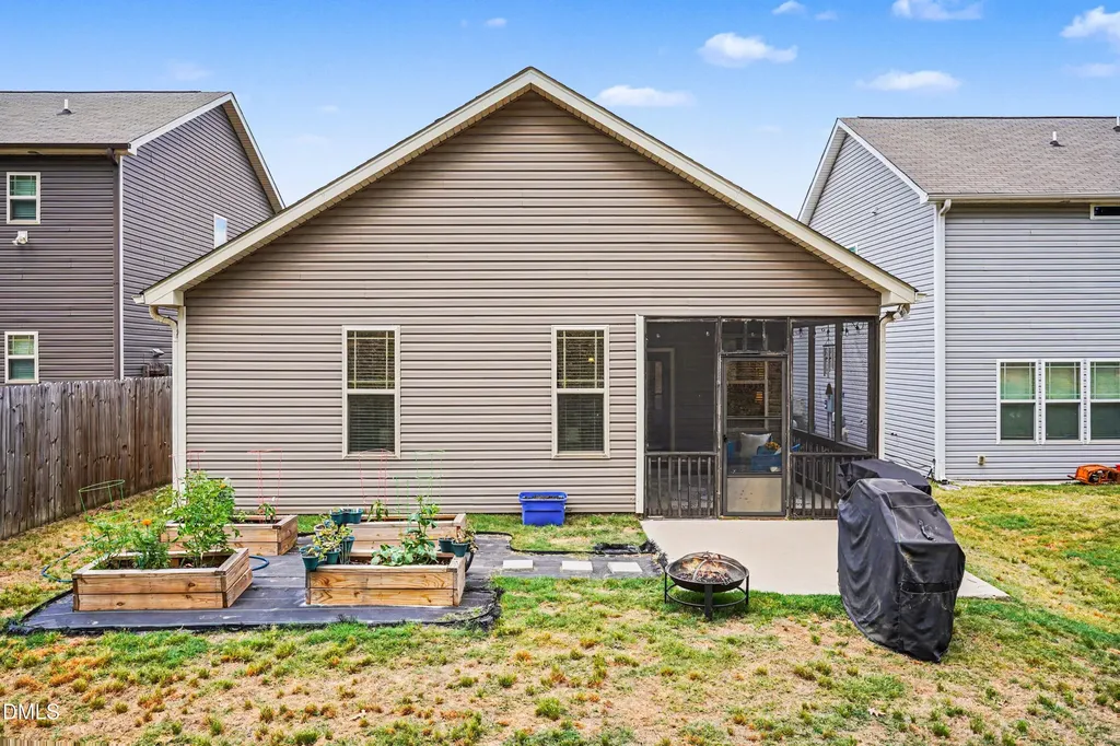 48 Balboa Parkway Clayton NC 27520