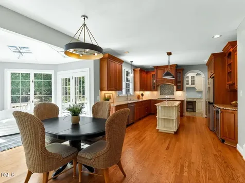 104 Beeston Court Cary NC 27519