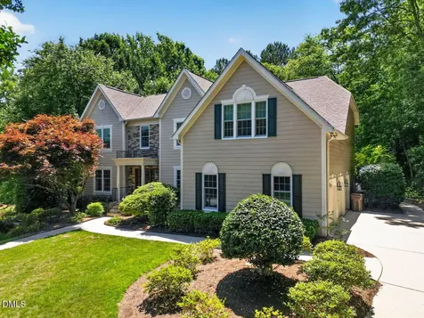 104 Beeston Court Cary NC 27519