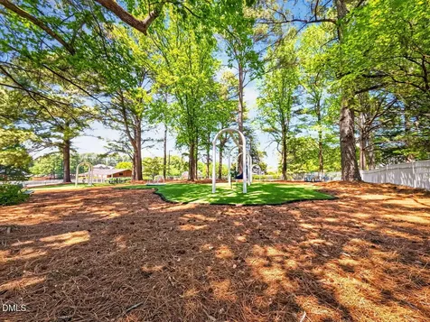 104 Beeston Court Cary NC 27519