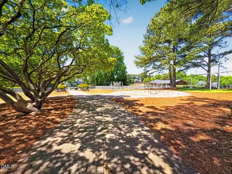 104 Beeston Court Cary NC 27519