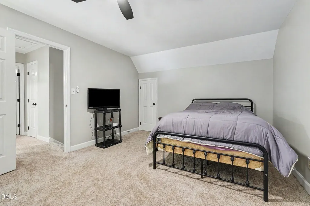 6016 Hampton Ridge Road Raleigh NC 27603