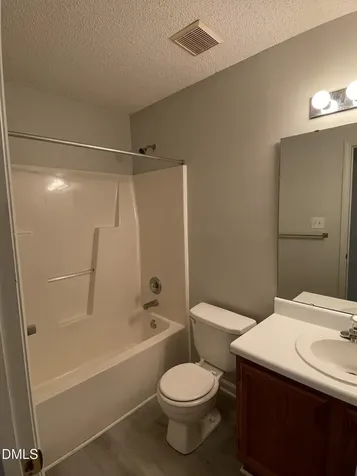 1008 Laurel Leaf Zebulon NC 27597
