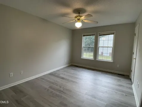 1008 Laurel Leaf Zebulon NC 27597