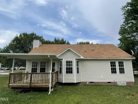 1008 Laurel Leaf Zebulon NC 27597