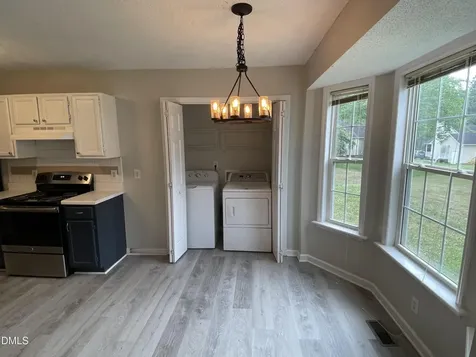1008 Laurel Leaf Zebulon NC 27597