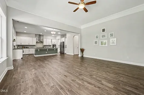724 Peninsula Forest Place Cary NC 27519