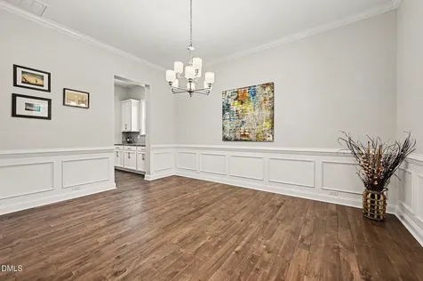 724 Peninsula Forest Place Cary NC 27519