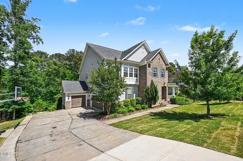 724 Peninsula Forest Place Cary NC 27519